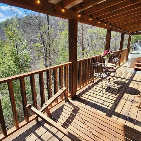 Little Cabin All To Yourself Sevierville Exteriör bild