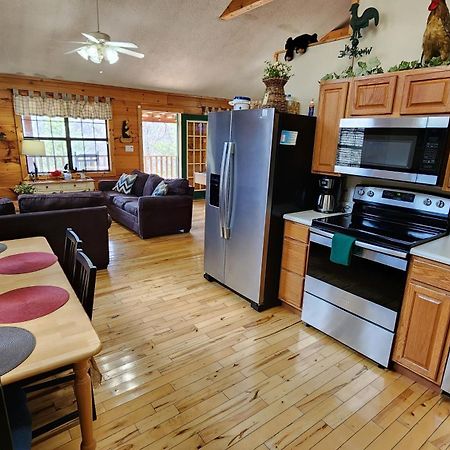 Little Cabin All To Yourself Sevierville Exteriör bild