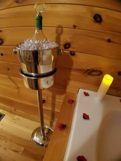 Little Cabin All To Yourself Sevierville Exteriör bild
