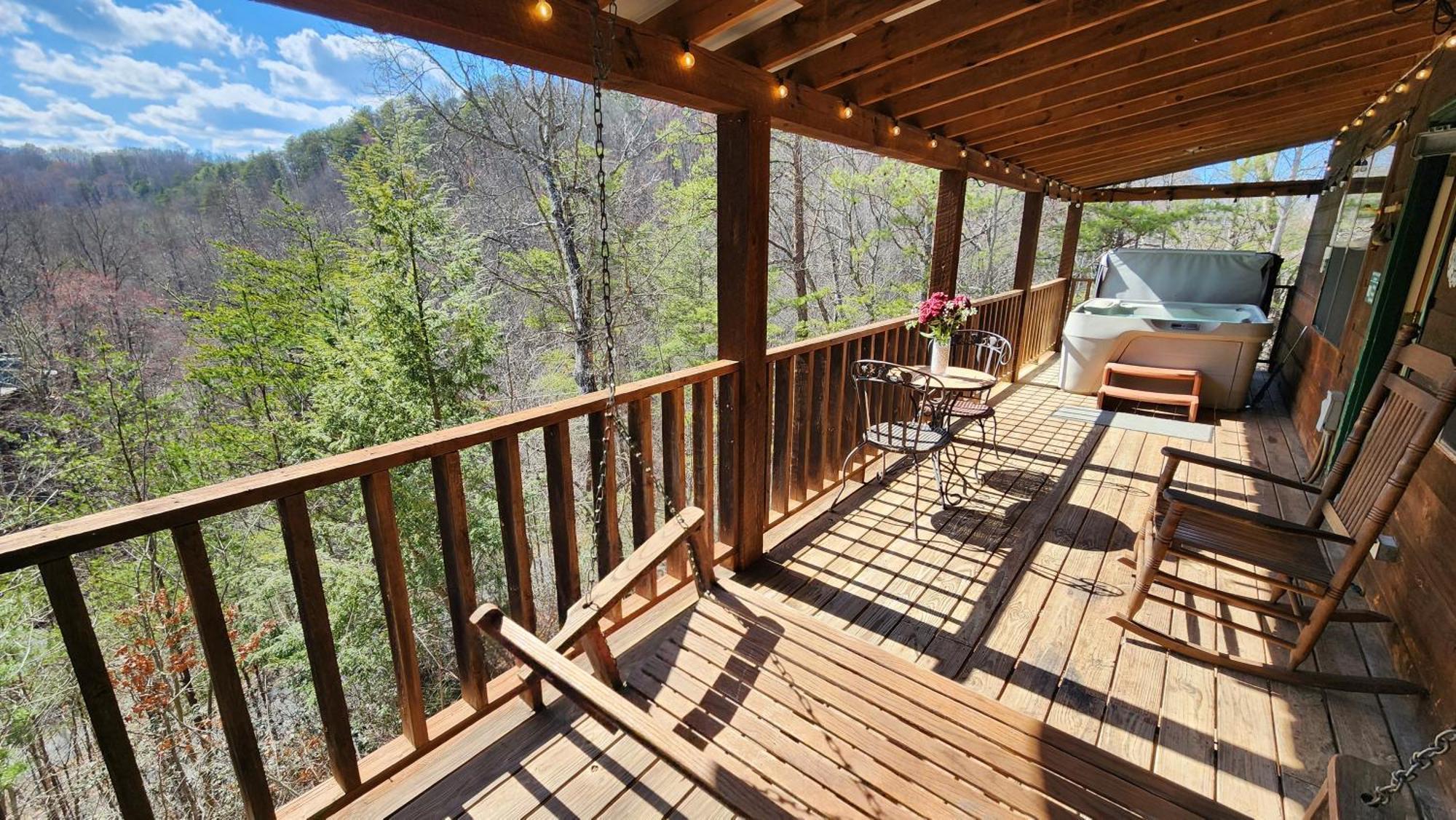 Little Cabin All To Yourself Sevierville Exteriör bild