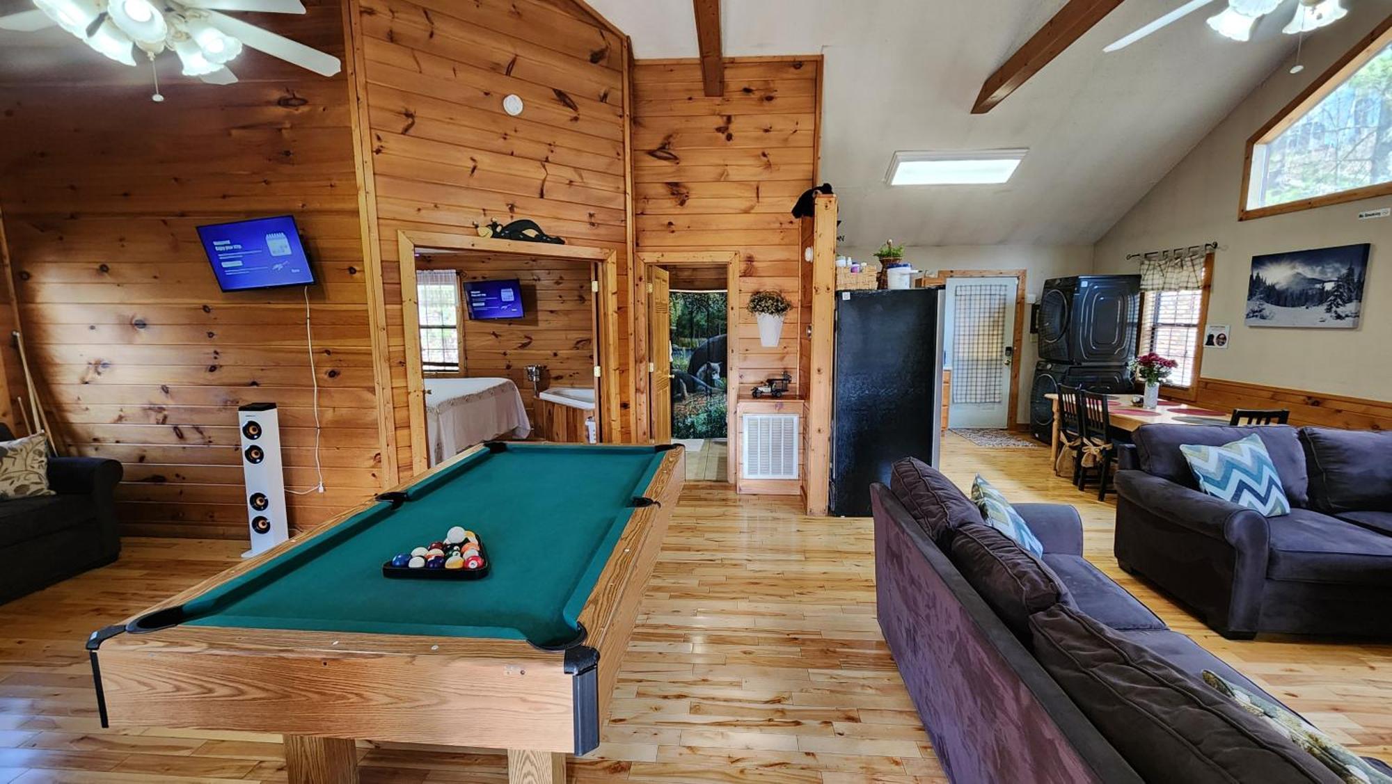 Little Cabin All To Yourself Sevierville Exteriör bild